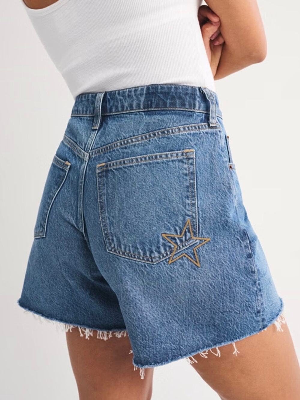 Abercrombie & Fitch Curve Love High-Rise Loose Denim Jean Star Short SIZE 31